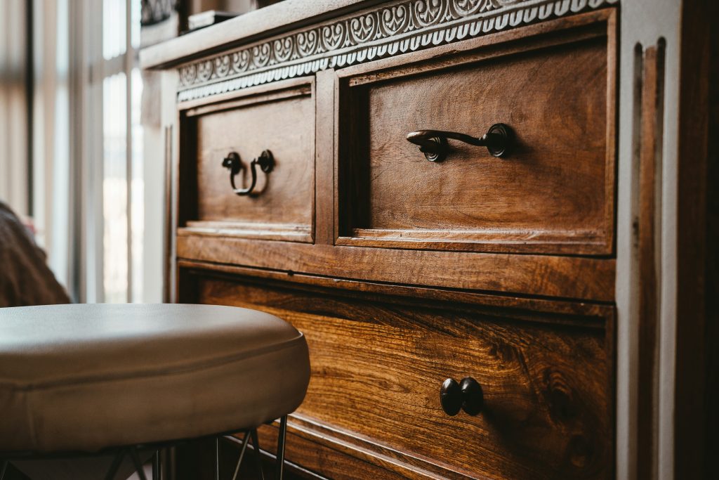 Buying second-hand hospitality furniture at auction